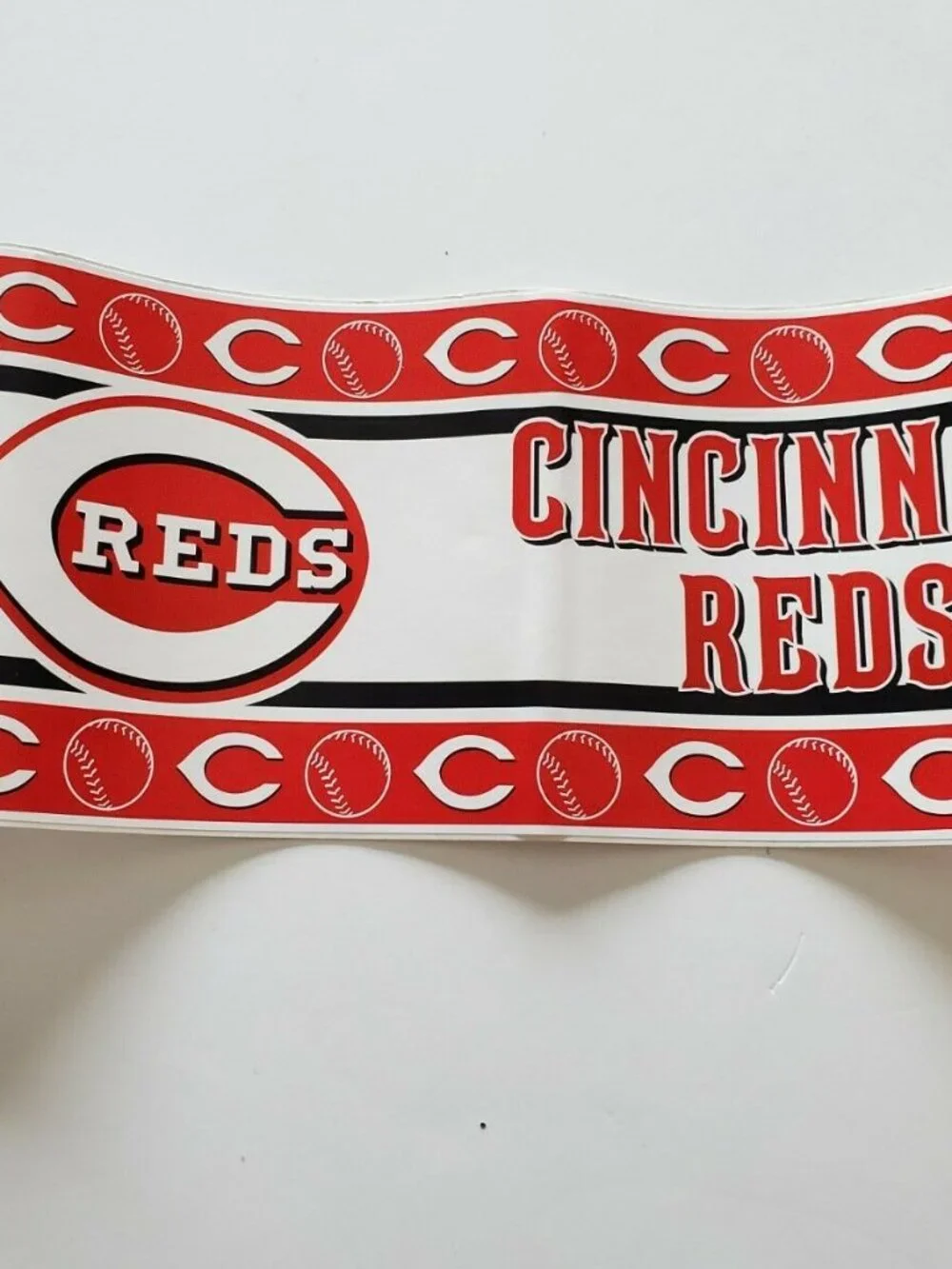 CINCINNATI REDS MLB PEEL & STICK WALLPAPER BORDER. NEW